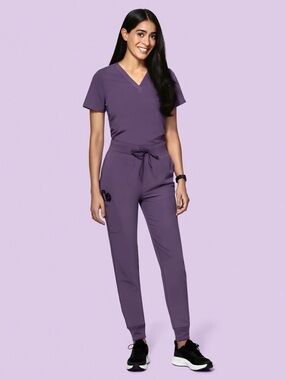 Mandala Scrub Set: High waisted jogger and one pocket top